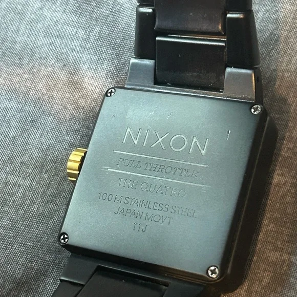 Nixon The Quatro Mens Watch - Picture 6 of 7